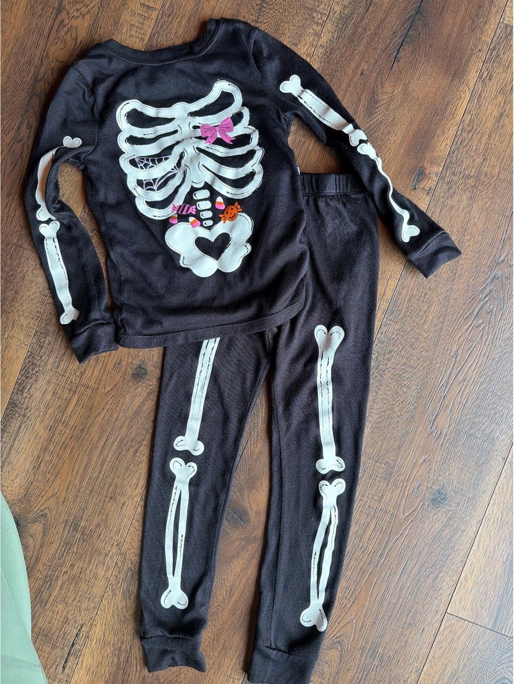Way to Celebrate Halloween Skeleton Pajama Set for Kids